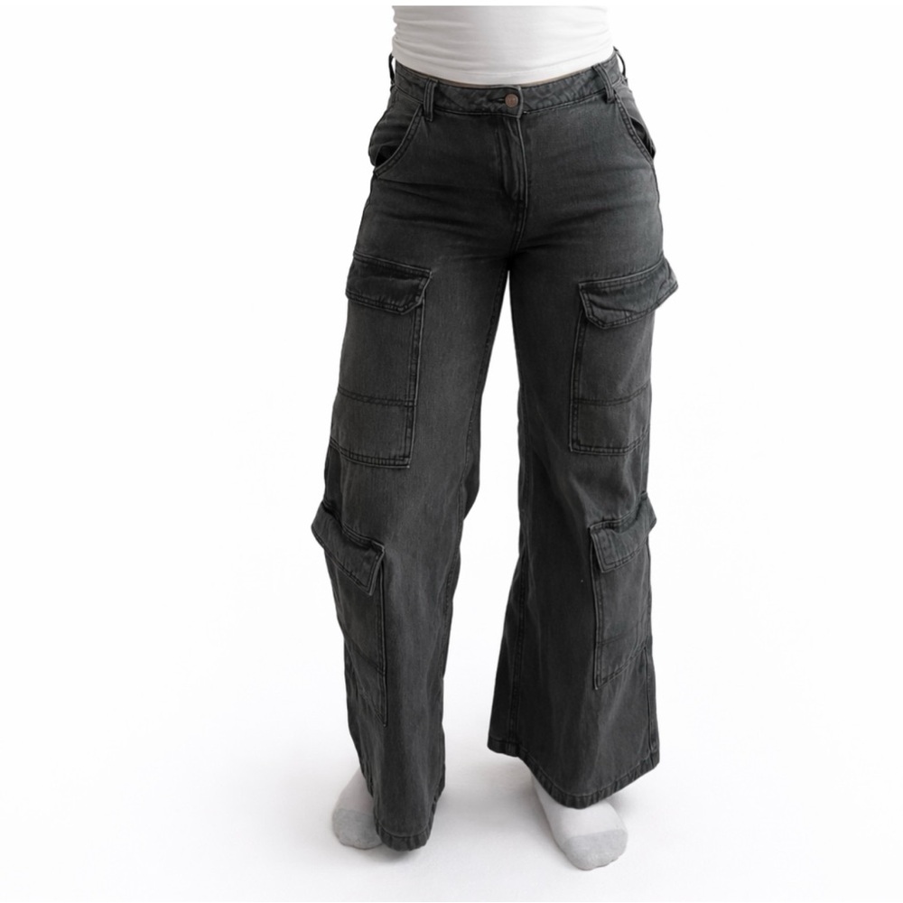 H&M Dark Gray Wide Leg Cargo Jeans